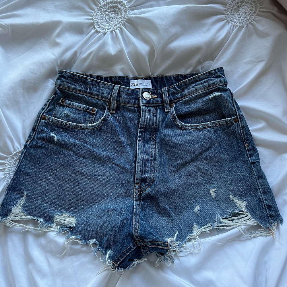 ZARA DENIM SHORTS